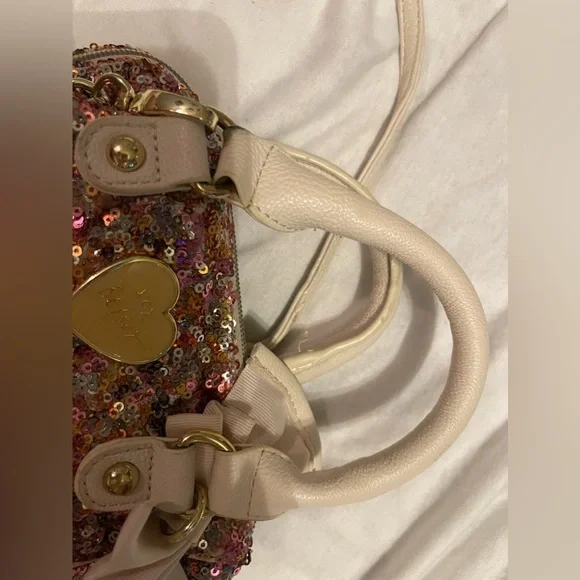 Mini Betsey Johnson Bag - Picture 4 of 7